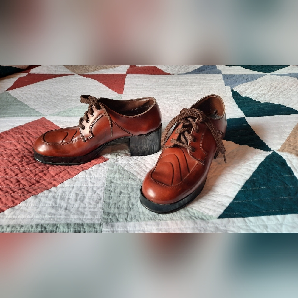 Vintage 1970s platform shoes